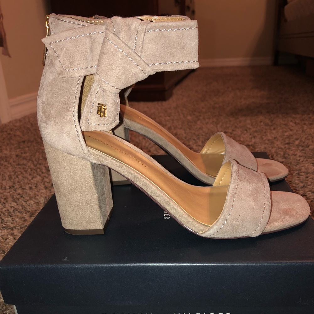 Sandal